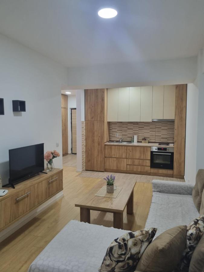 Golden Sun Skopje Apartment Exterior photo