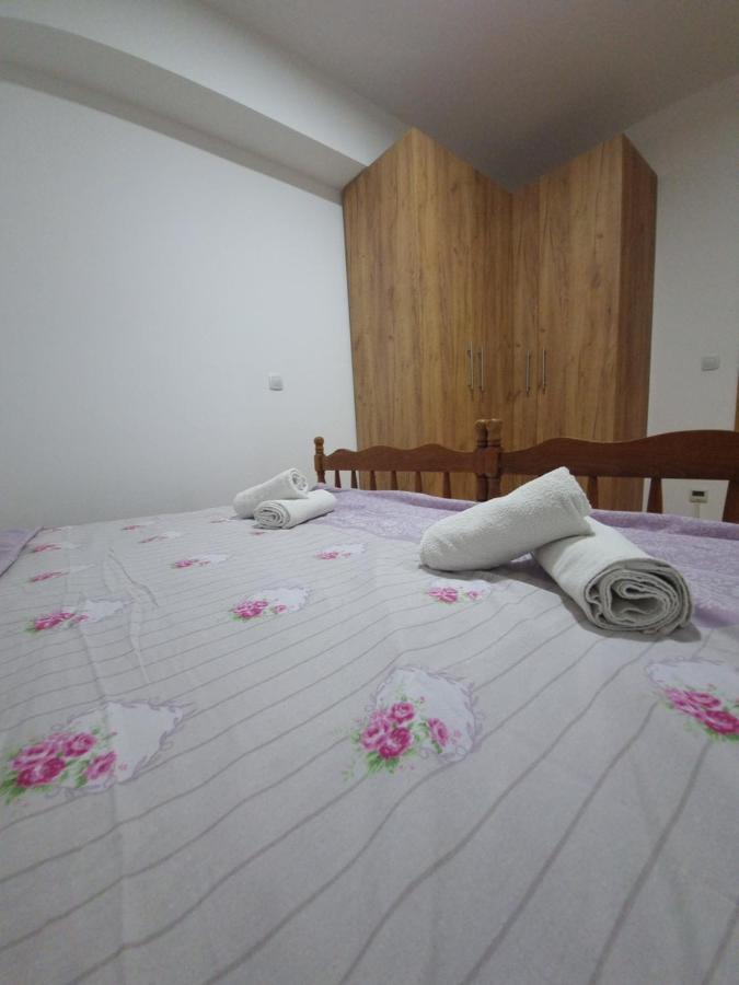 Golden Sun Skopje Apartment Exterior photo